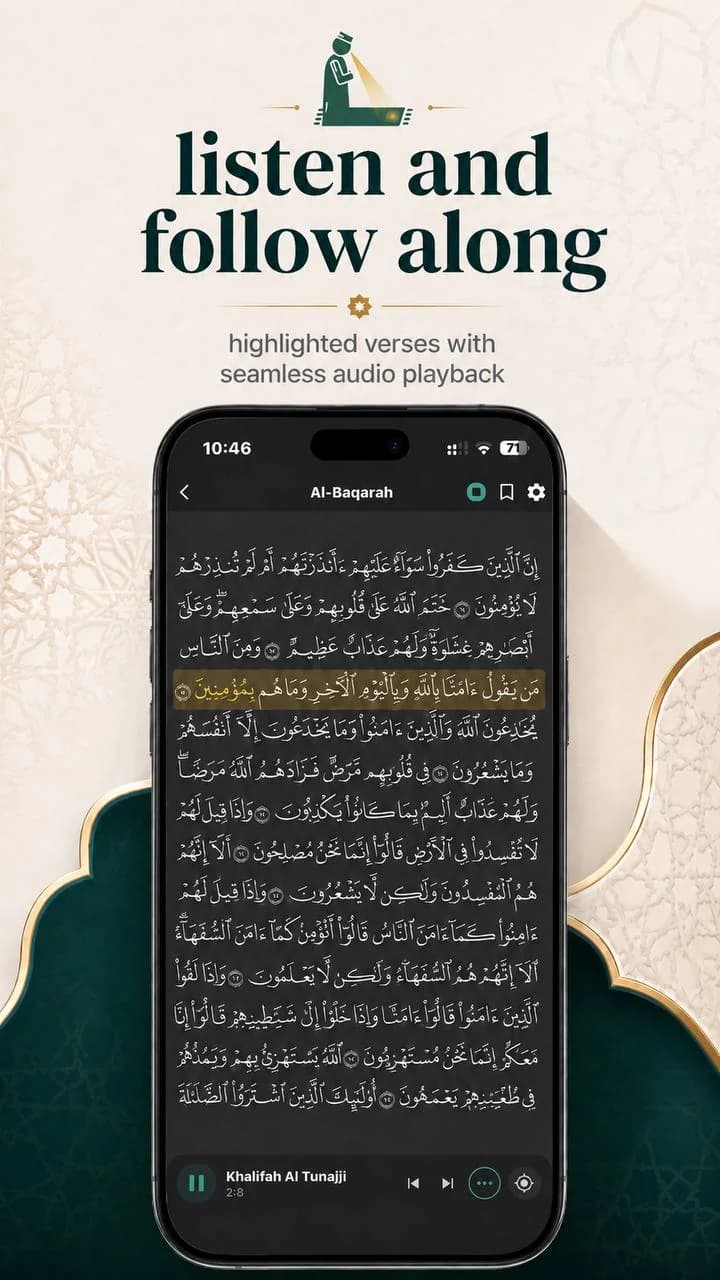Salati Qur'an reader in dark mode with a verse highlighted in gold while audio recitation plays.